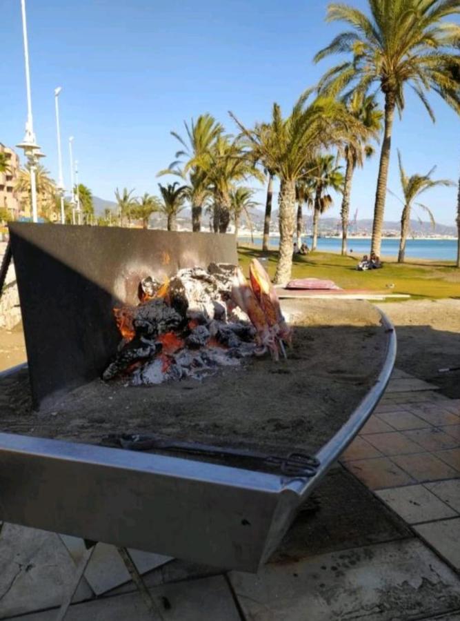 Habitacion Doble En Apartamento Compartido Dream In Malaga, Junto A Vialia Y Playa Buitenkant foto